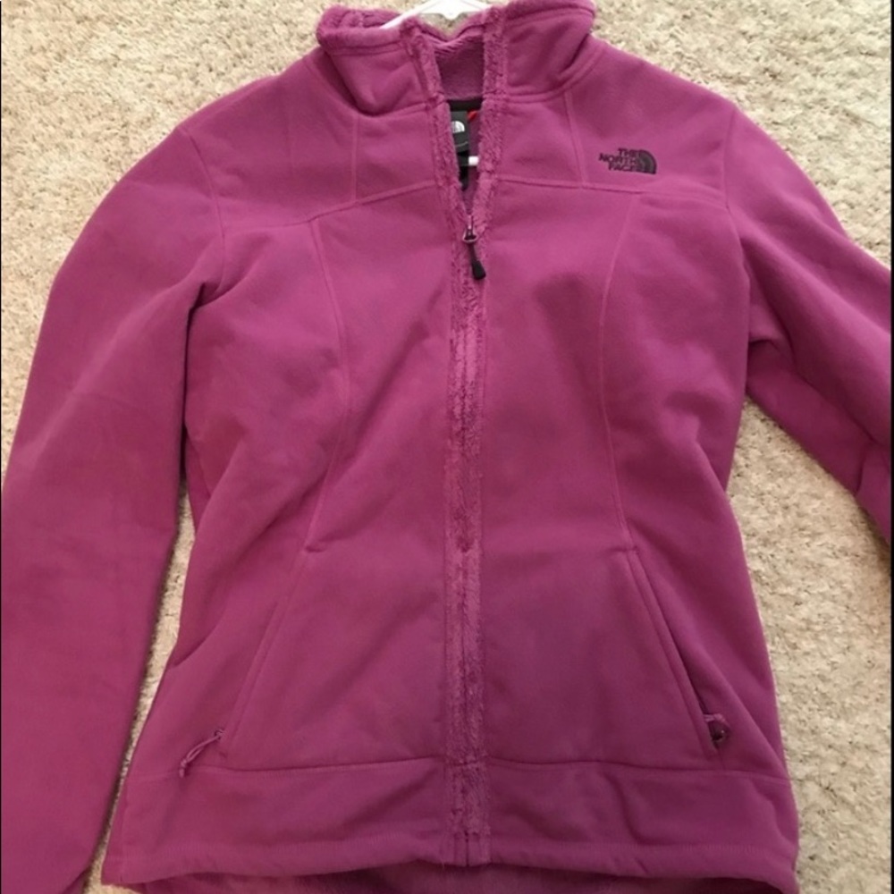 BRAND NEW CONDITION northface size medium